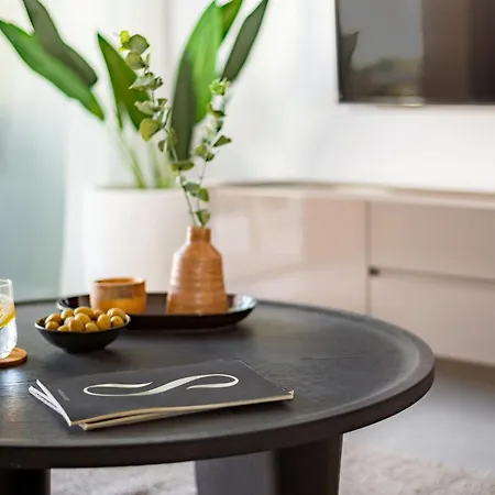 Apartman Sanders Boutique - Full Building